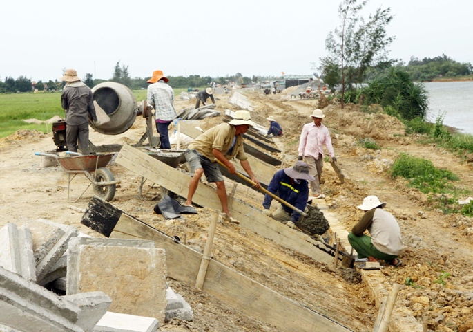 Đảm bảo an toàn hồ đập sau bão ở Quảng Ngãi ảnh 1